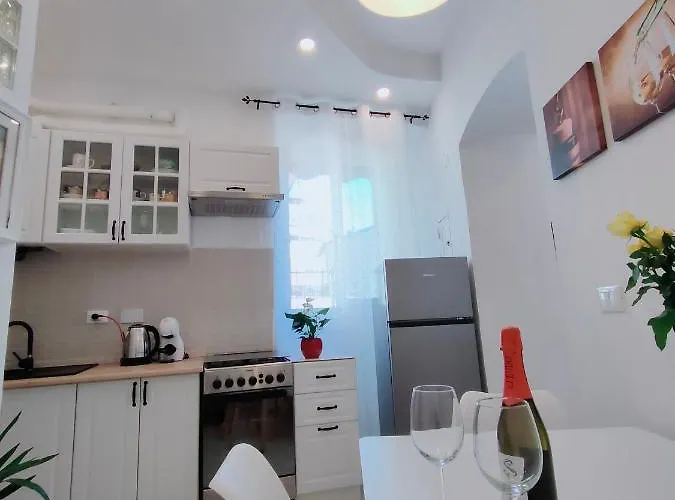 Leni's House 斯培西亚