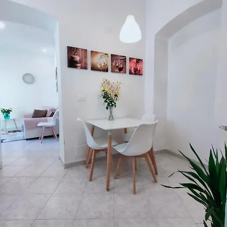 Leni's House Apartament *
