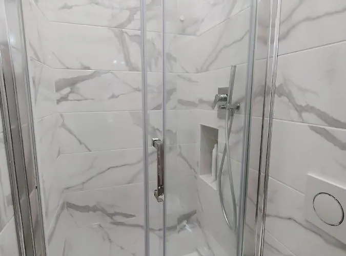 Leni's House Apartment *